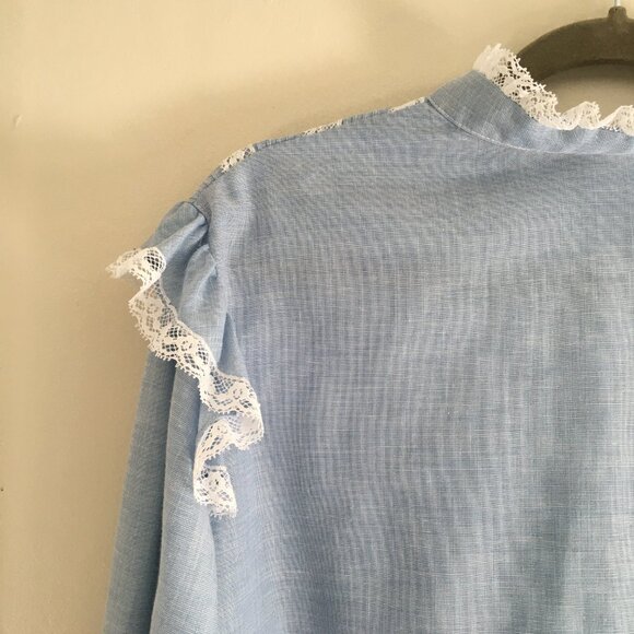 Vintage 1970's Rhoda Lee Lace Trimmed Chambray Button-Up Prairie Blouse - Picture 5 of 10